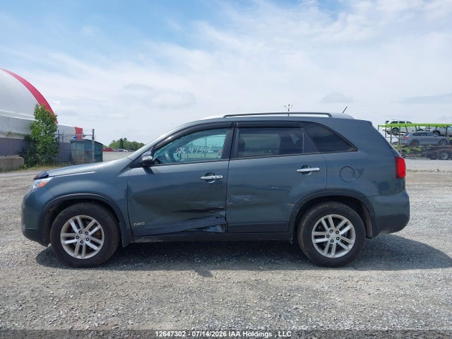 KIA Sorento Lx V6 2014 5XYKTDA77EG432878 Image 15