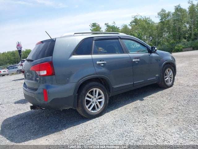 KIA Sorento Lx V6 2014 5XYKTDA77EG432878 Image 4