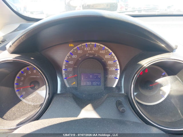 2013 Honda Fit Sport მანქანა იყიდება აუქციონზე, vin: LUCGE8H7XD3005920, აუქციონის ნომერი: 12647310