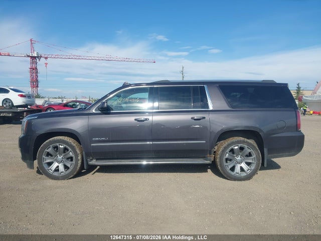 12647315 :رقم المزاد ، 1GKS2HKJ8GR225784 vin ، 2016 Gmc Yukon Xl Denali Denali مزاد بيع