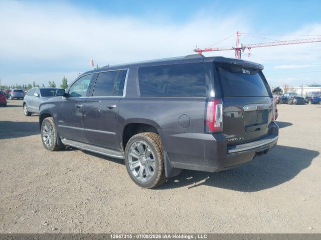 12647315 :رقم المزاد ، 1GKS2HKJ8GR225784 vin ، 2016 Gmc Yukon Xl Denali Denali مزاد بيع
