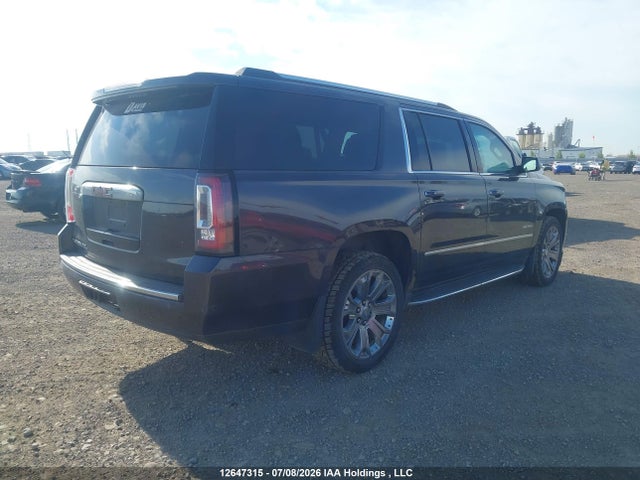 12647315 :رقم المزاد ، 1GKS2HKJ8GR225784 vin ، 2016 Gmc Yukon Xl Denali Denali مزاد بيع