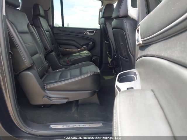 12647315 :رقم المزاد ، 1GKS2HKJ8GR225784 vin ، 2016 Gmc Yukon Xl Denali Denali مزاد بيع