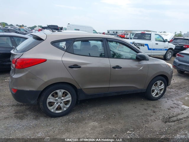 Продажа на аукционе авто 2011 Hyundai Tucson Gl/gls, vin: KM8JT3AC6BU136369, номер лота: 12647323