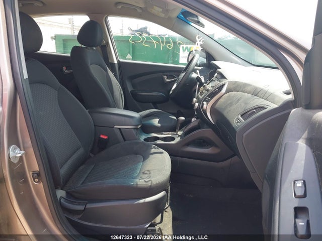 Продажа на аукционе авто 2011 Hyundai Tucson Gl/gls, vin: KM8JT3AC6BU136369, номер лота: 12647323