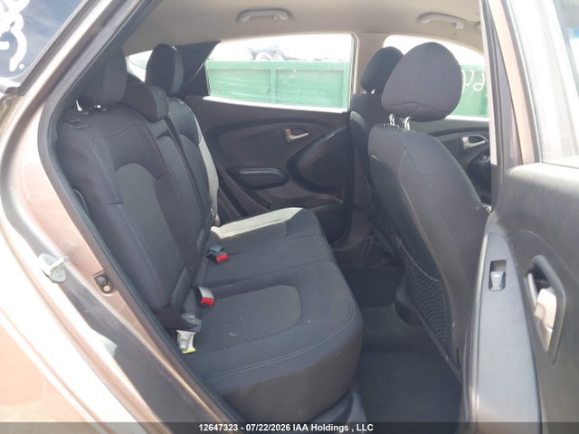 Продажа на аукционе авто 2011 Hyundai Tucson Gl/gls, vin: KM8JT3AC6BU136369, номер лота: 12647323