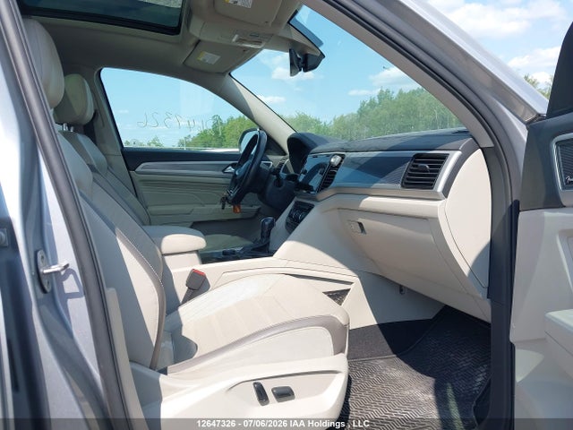 2021 Volkswagen Atlas 3.6 Fsi Execline მანქანა იყიდება აუქციონზე, vin: 1V2FR2CA3MC562137, აუქციონის ნომერი: 12647326