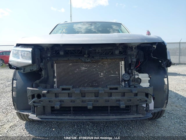 2021 Volkswagen Atlas 3.6 Fsi Execline მანქანა იყიდება აუქციონზე, vin: 1V2FR2CA3MC562137, აუქციონის ნომერი: 12647326