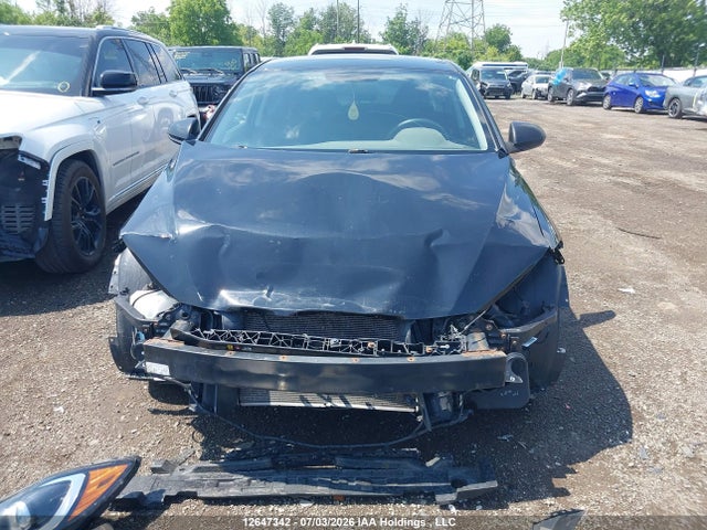 2017 Hyundai Elantra Se მანქანა იყიდება აუქციონზე, vin: 5NPD74LF8HH082935, აუქციონის ნომერი: 12647342