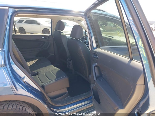 Auction sale of the 2019 Volkswagen Tiguan Highline, vin: 3VV4B7AXXKM094812, lot number: 12647360