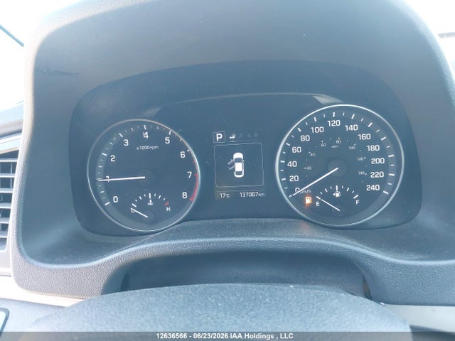 KMHD84LF6HU187942 Hyundai ELANTRA GL