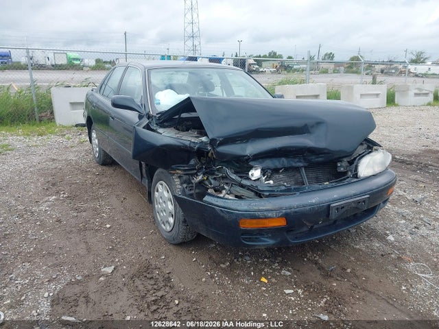 1995 Toyota Camry Le მანქანა იყიდება აუქციონზე, vin: 4T1SK12E3SU627977, აუქციონის ნომერი: 12628642