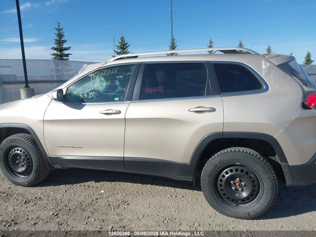 Продажа на аукционе авто 2015 Jeep Cherokee Limited, vin: 1C4PJMDS9FW680257, номер лота: 12606266