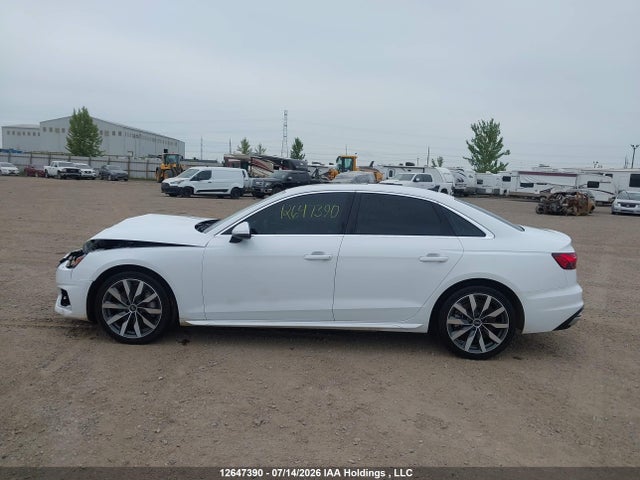 Продажа на аукционе авто 2024 Audi A4 Komfort 45, vin: WAUAAAF49RN006104, номер лота: 12647390