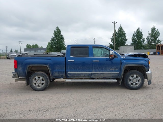 1GT42XEY9JF161755 GMC SIERRA 3500