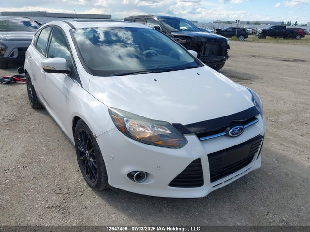 2013 Ford Focus Titanium მანქანა იყიდება აუქციონზე, vin: 1FADP3N28DL256065, აუქციონის ნომერი: 12647406