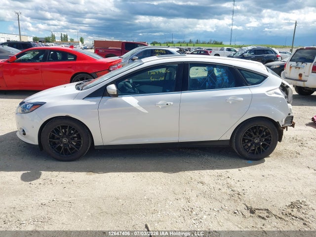 12647406 :رقم المزاد ، 1FADP3N28DL256065 vin ، 2013 Ford Focus Titanium مزاد بيع