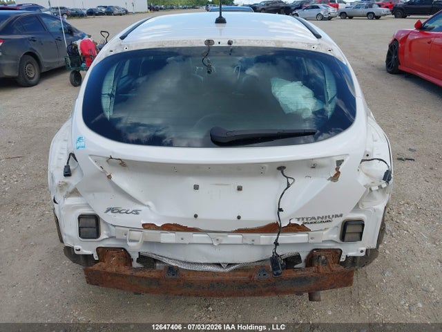 12647406 :رقم المزاد ، 1FADP3N28DL256065 vin ، 2013 Ford Focus Titanium مزاد بيع