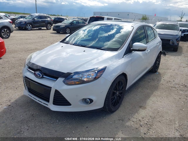 12647406 :رقم المزاد ، 1FADP3N28DL256065 vin ، 2013 Ford Focus Titanium مزاد بيع