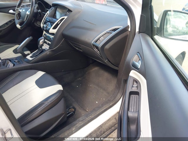 12647406 :رقم المزاد ، 1FADP3N28DL256065 vin ، 2013 Ford Focus Titanium مزاد بيع