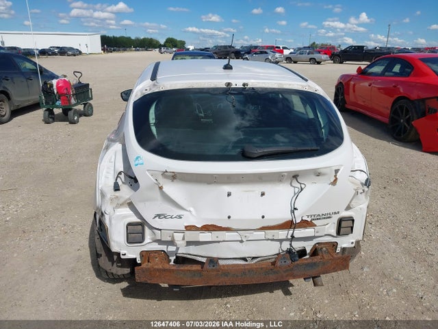12647406 :رقم المزاد ، 1FADP3N28DL256065 vin ، 2013 Ford Focus Titanium مزاد بيع
