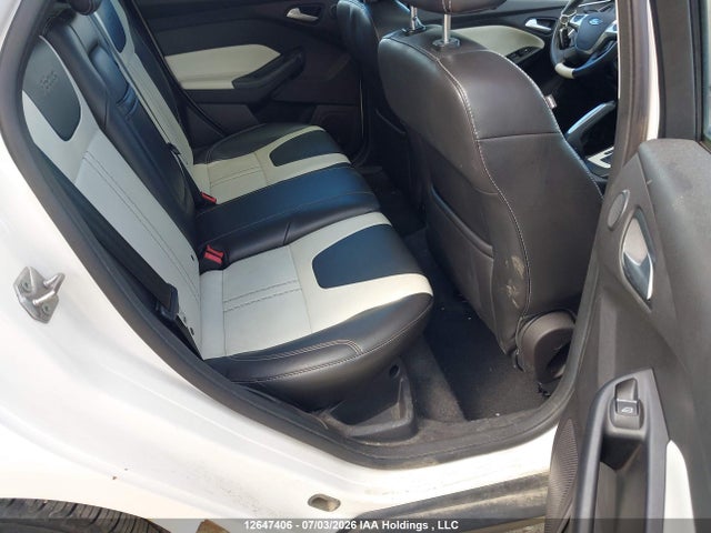 12647406 :رقم المزاد ، 1FADP3N28DL256065 vin ، 2013 Ford Focus Titanium مزاد بيع