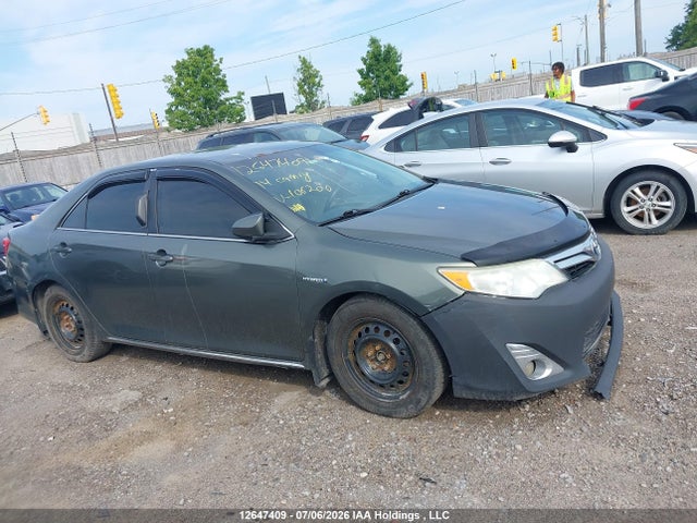 2014 Toyota Camry Hybrid/le/xle მანქანა იყიდება აუქციონზე, vin: 4T1BD1FK0EU106200, აუქციონის ნომერი: 12647409