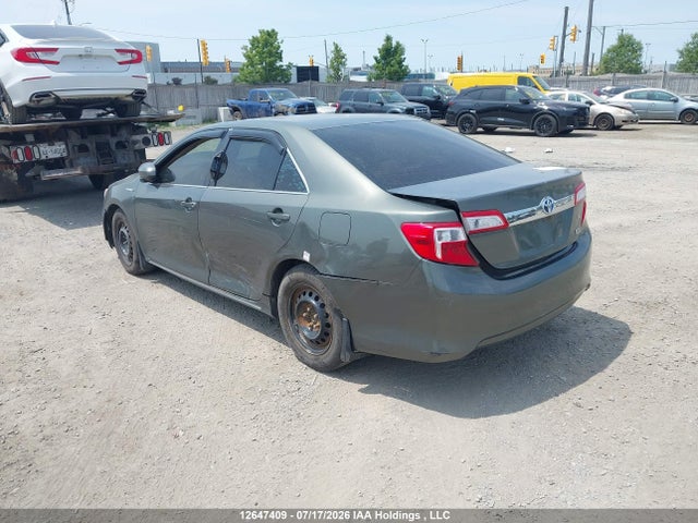 2014 Toyota Camry Hybrid/le/xle მანქანა იყიდება აუქციონზე, vin: 4T1BD1FK0EU106200, აუქციონის ნომერი: 12647409