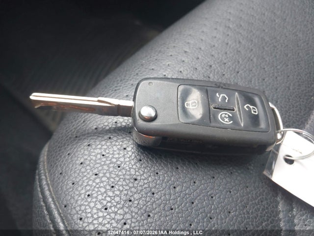 1VWBS7A33GC064172 Volkswagen Passat 1.8 Tsi Comfortline