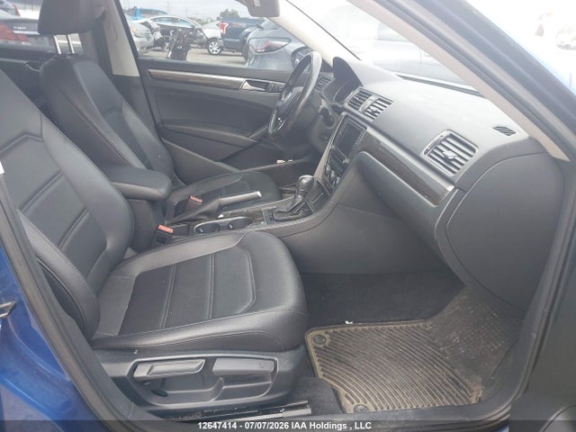 1VWBS7A33GC064172 Volkswagen Passat 1.8 Tsi Comfortline