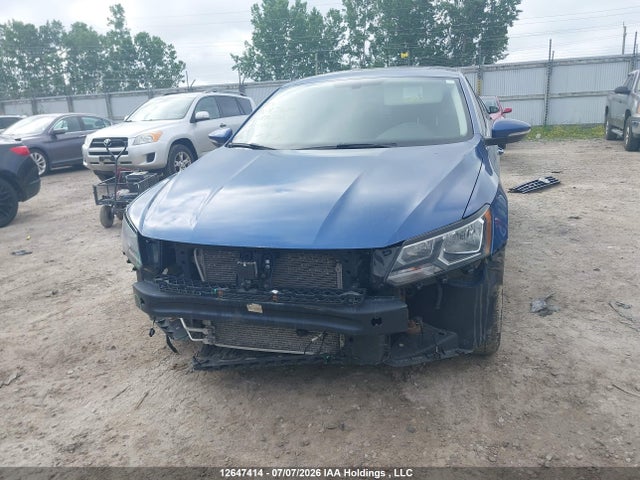 1VWBS7A33GC064172 Volkswagen Passat 1.8 Tsi Comfortline