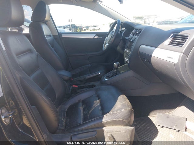 12647446 :رقم المزاد ، 3VW637AJ6DM315466 vin ، 2013 Volkswagen Jetta Turbocharged Hybrid Comfortline/highline/trendline مزاد بيع