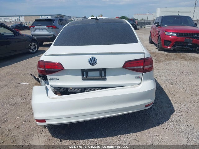2017 Volkswagen Jetta Wolfsburg Edition მანქანა იყიდება აუქციონზე, vin: 3VWDB7AJ2HM364809, აუქციონის ნომერი: 12647478