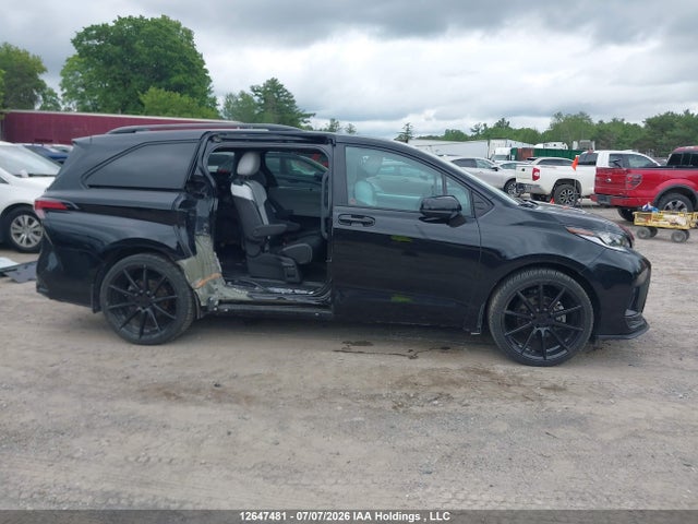 12647481 :رقم المزاد ، 5TDGSKFC1SS167988 vin ، 2025 Toyota Sienna مزاد بيع
