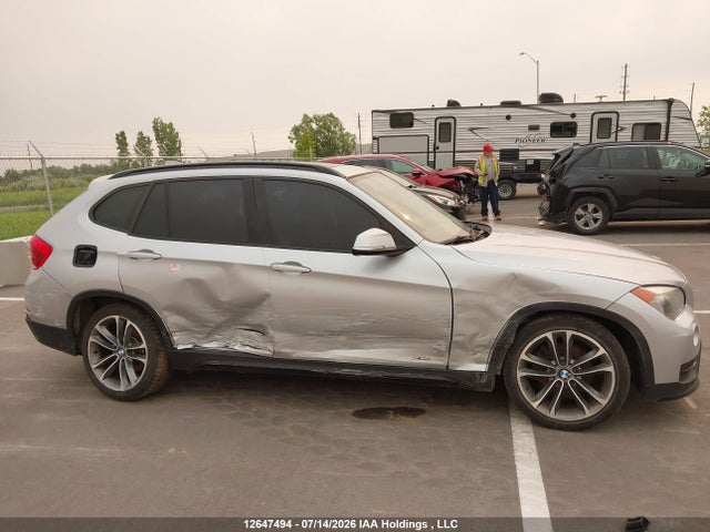 2015 Bmw X1 Xdrive28i მანქანა იყიდება აუქციონზე, vin: WBAVL1C57FVY26363, აუქციონის ნომერი: 12647494