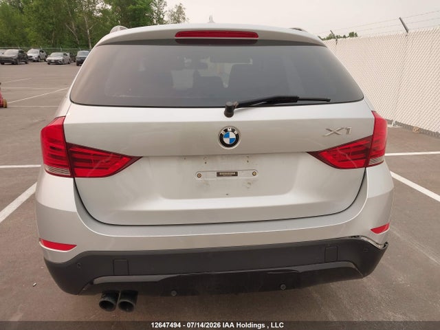 2015 Bmw X1 Xdrive28i მანქანა იყიდება აუქციონზე, vin: WBAVL1C57FVY26363, აუქციონის ნომერი: 12647494