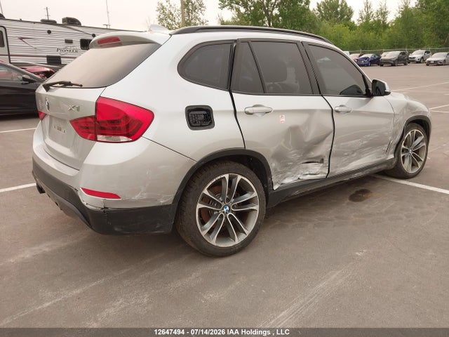 2015 Bmw X1 Xdrive28i მანქანა იყიდება აუქციონზე, vin: WBAVL1C57FVY26363, აუქციონის ნომერი: 12647494
