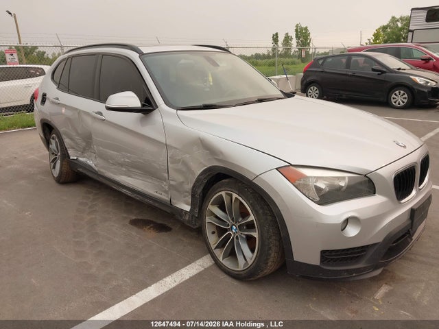2015 Bmw X1 Xdrive28i მანქანა იყიდება აუქციონზე, vin: WBAVL1C57FVY26363, აუქციონის ნომერი: 12647494