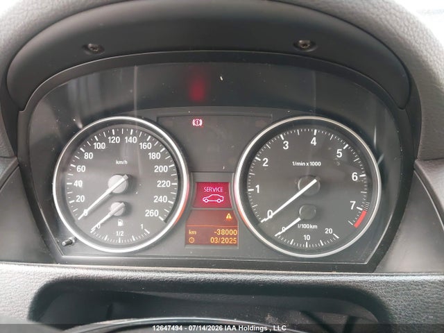 2015 Bmw X1 Xdrive28i მანქანა იყიდება აუქციონზე, vin: WBAVL1C57FVY26363, აუქციონის ნომერი: 12647494