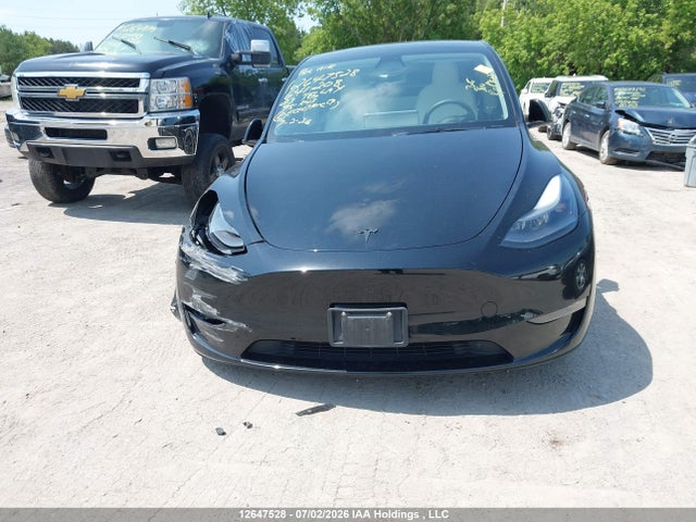 Tesla Model Y Long Range 2023 7SAYGDEE4PF641208 Image 12