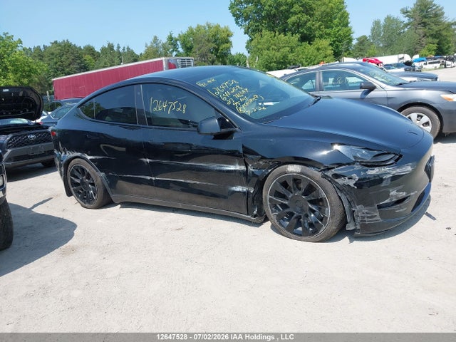 Tesla Model Y Long Range 2023 7SAYGDEE4PF641208 Image 13