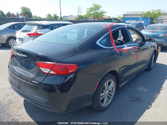 Chrysler 200 LX 2015 1C3CCCFB7FN754947 Image 4