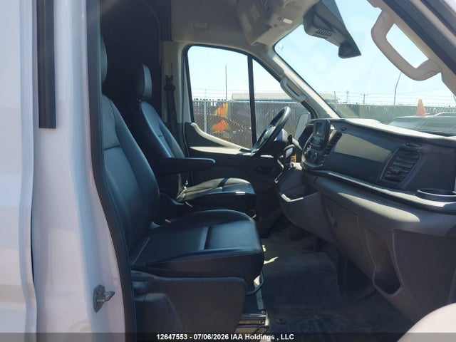 12647553 :رقم المزاد ، 1FTBR2X84SKA64927 vin ، 2025 Ford Transit T-250 مزاد بيع