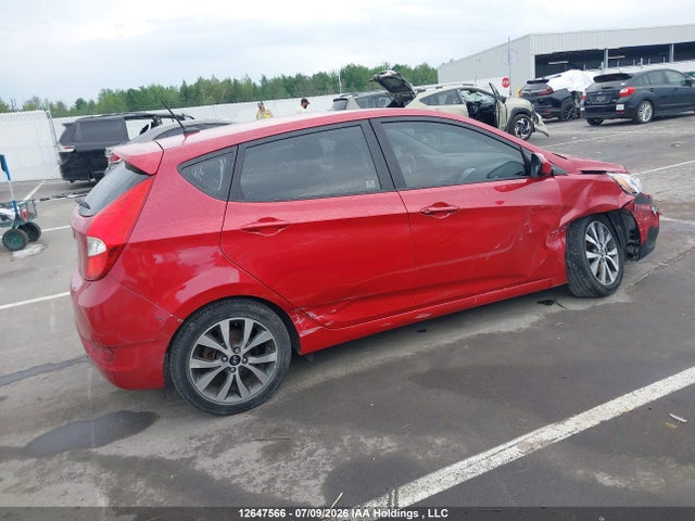 12647566 :رقم المزاد ، KMHCT5AE1FU203178 vin ، 2015 Hyundai Accent Gs مزاد بيع