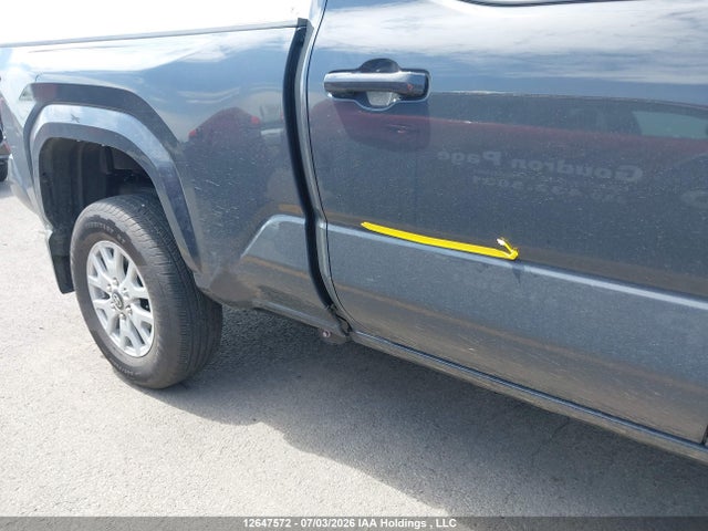3TYLB5JN1TT130762 Toyota Tacoma 4x4 8a