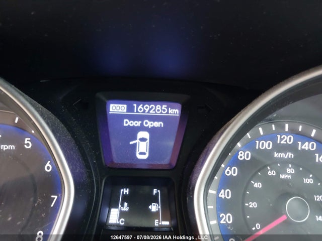 2013 Hyundai Elantra მანქანა იყიდება აუქციონზე, vin: KMHD35LE1DU114838, აუქციონის ნომერი: 12647597