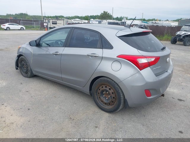 2013 Hyundai Elantra მანქანა იყიდება აუქციონზე, vin: KMHD35LE1DU114838, აუქციონის ნომერი: 12647597