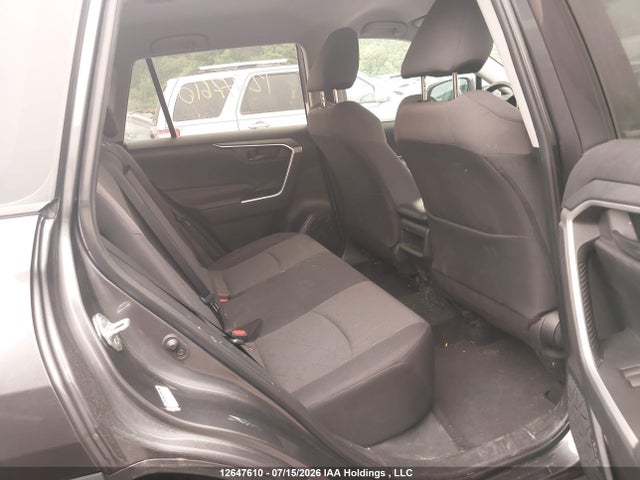 Toyota RAV4 LE 2019 2T3B1RFV0KC004983 Image 8
