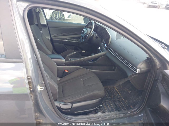 KMHLM4DG8RU702374 Hyundai Elantra Preferred W/tech Package