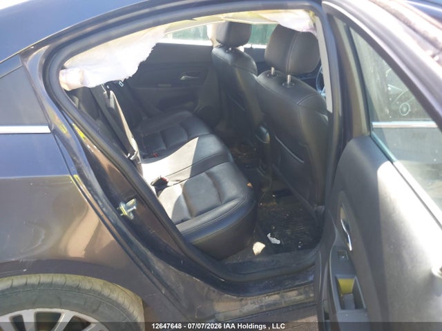 1G1PF5SBXE7134319 Chevrolet Cruze 2lt